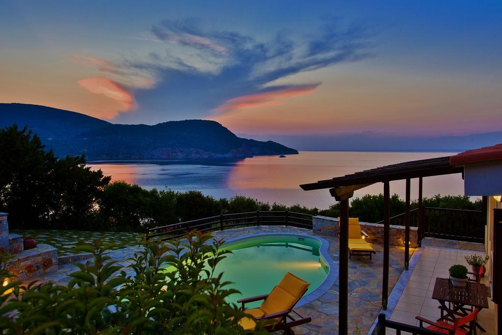 Porto Skopelos Villas Eksteriør billede