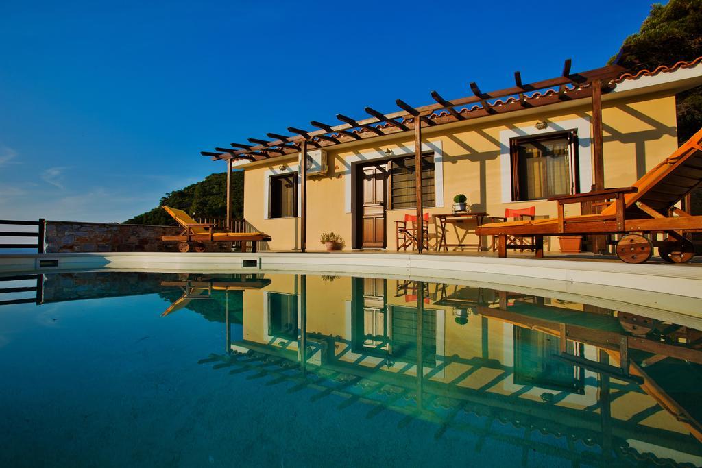Porto Skopelos Villas Eksteriør billede