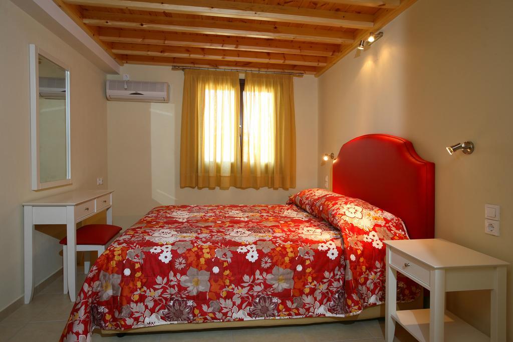 Porto Skopelos Villas Eksteriør billede